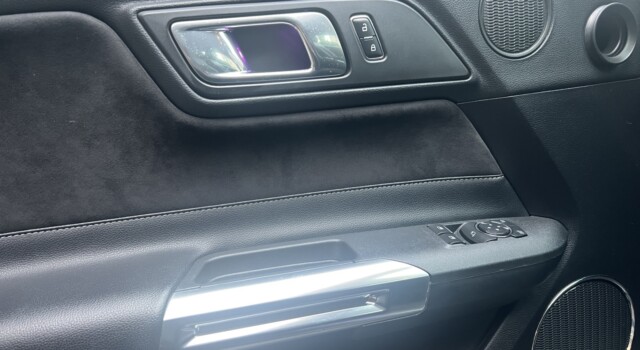 FORD MUSTANG Fastback 5.0 V8 GT Automat