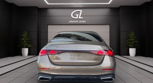 MERCEDES-BENZ E 220 d 4Matic 9G-Tronic