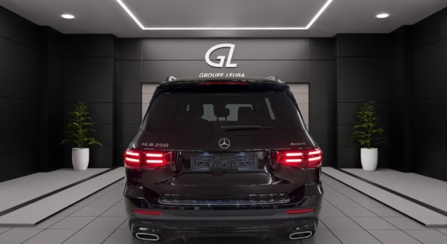 MERCEDES-BENZ GLB 250 4Matic 8G-Tronic