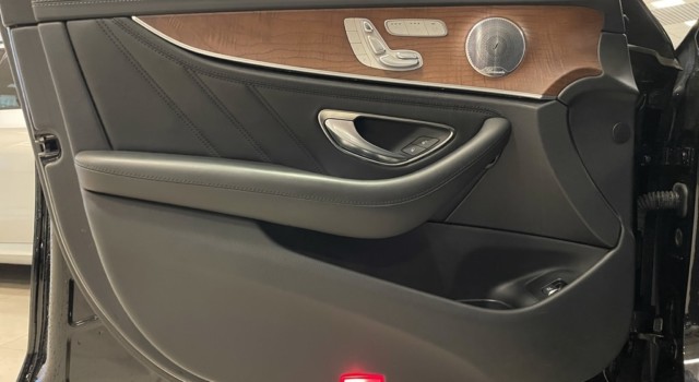 MERCEDES-BENZ E 63 AMG 4 Matic