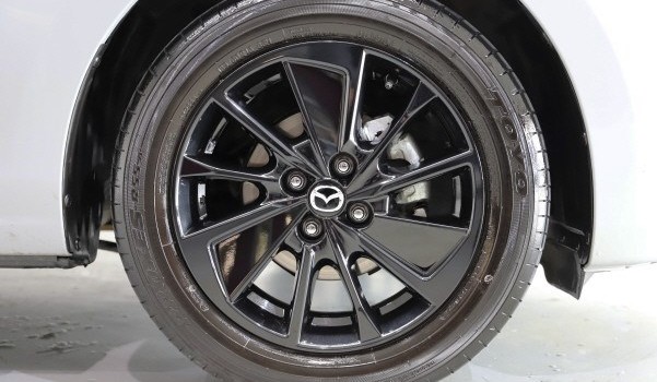MAZDA 2 G 90 Homura