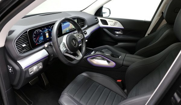 MERCEDES-BENZ GLE 300 d AMG Line 4Matic