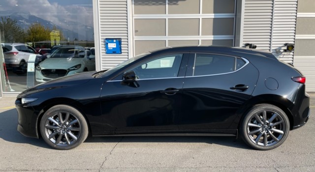 MAZDA 3 Hatchback SKYACTIV-G M Hybrid 140 Centre Line Automat