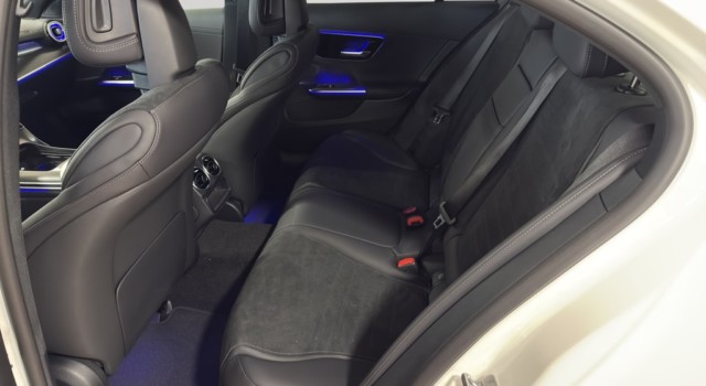 MERCEDES-BENZ C 200 4 Matic
