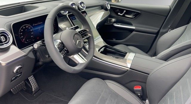 MERCEDES-BENZ GLC 300 e 4Matic EQ Star 9G-Tronic