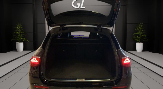 MERCEDES-BENZ E 220 d T 9G-Tronic