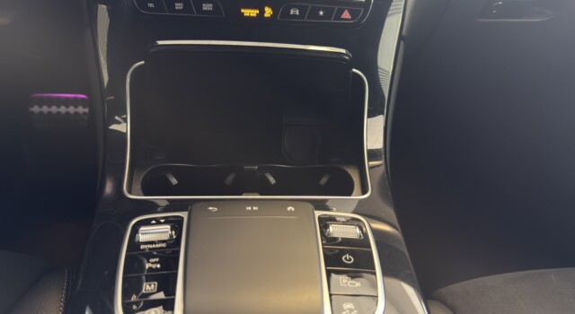 MERCEDES-BENZ GLC 200 AMG Line 4Matic