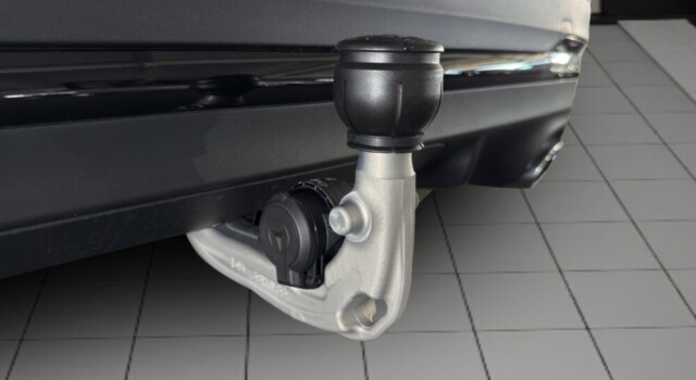 MERCEDES-BENZ GLA 220 4Matic 8G-DCT