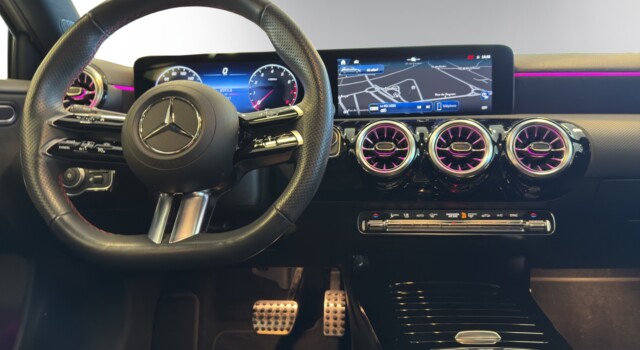 MERCEDES-BENZ A 250 4Matic 8G-DCT