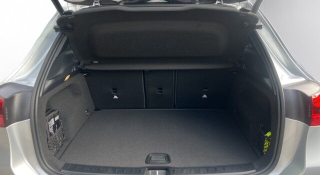 MERCEDES-BENZ GLA 220 4Matic 8G-DCT