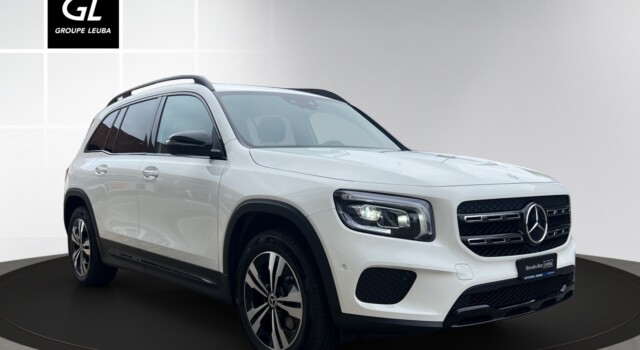 MERCEDES-BENZ GLB 200 4Matic Progressive 8G-Tronic