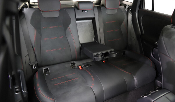 MERCEDES-BENZ EQA 250 AMG Line AMG Line