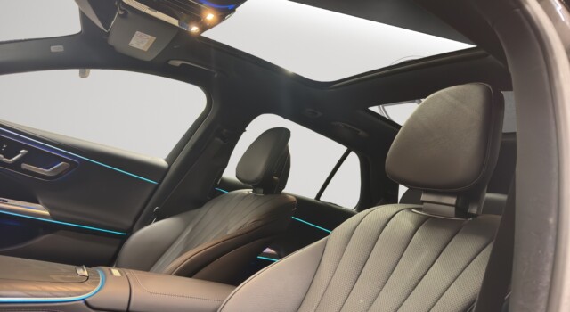 MERCEDES-BENZ E 220 d T 4Matic 9G-Tronic