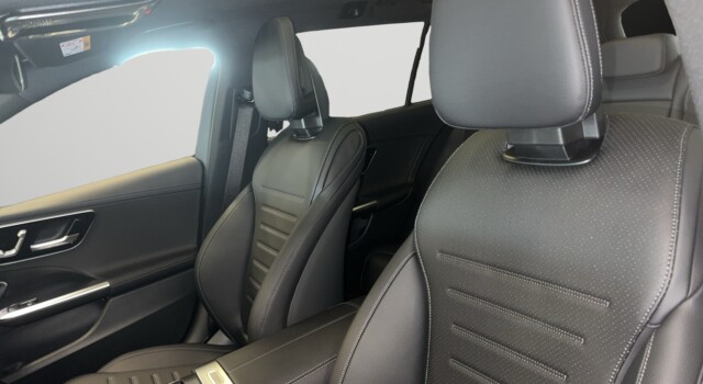 MERCEDES-BENZ C 220 d T 4 Matic