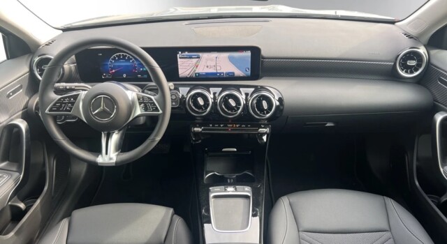 MERCEDES-BENZ A 250 4Matic 8G-DCT