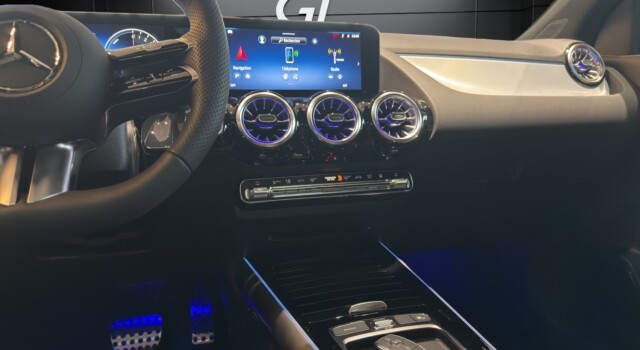 MERCEDES-BENZ GLA 250 e EQ Star 8G-DCT