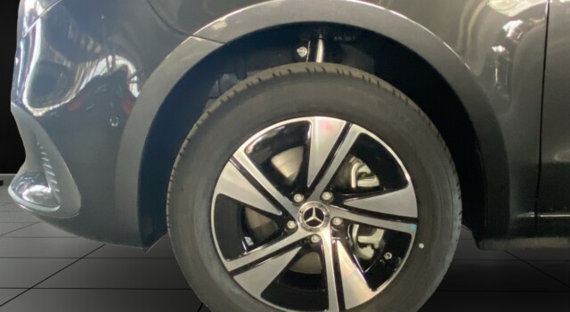 MERCEDES-BENZ VITO 116 CDI Tourer SELECT Family 3200 mm
