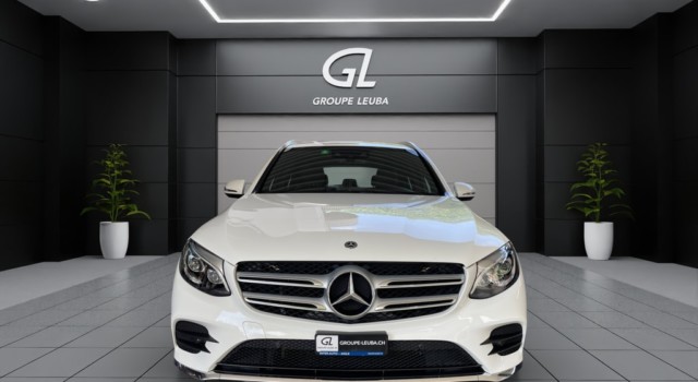 MERCEDES-BENZ GLC 220 d AMG Line 4Matic