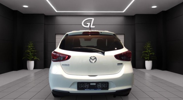 MAZDA 2 G 90 Ambition Plus