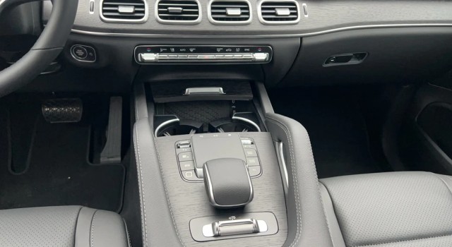 MERCEDES-BENZ GLE 300 d 4Matic 9G-Tronic