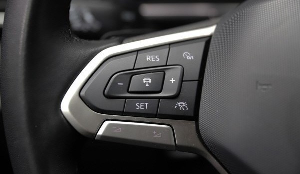 VW T-CROSS 1.0 TSI R-LineDSG