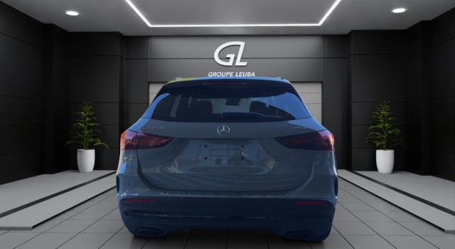MERCEDES-BENZ GLA 250 4Matic 8G-DCT Swiss Star