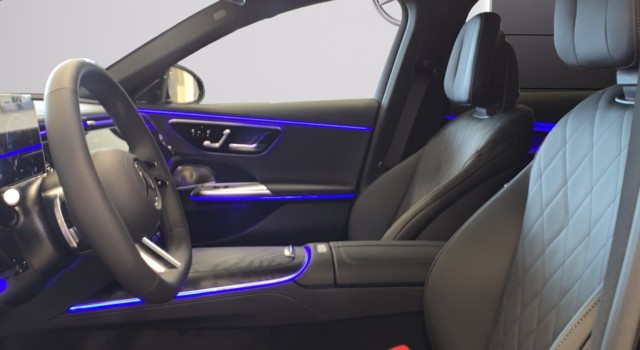MERCEDES-BENZ E 220 d T 9G-Tronic