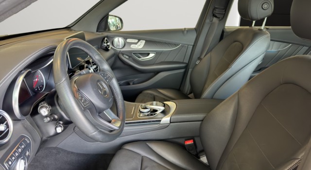 MERCEDES-BENZ GLC 250 d AMG Line 4Matic