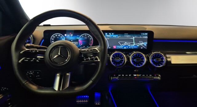 MERCEDES-BENZ GLB 250 4Matic 8G-Tronic