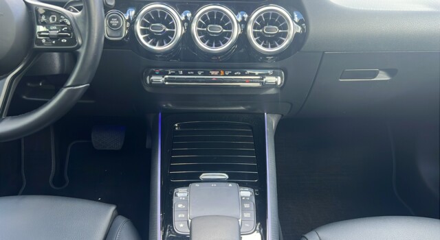 MERCEDES-BENZ GLA 250 e Style 8G-DCT