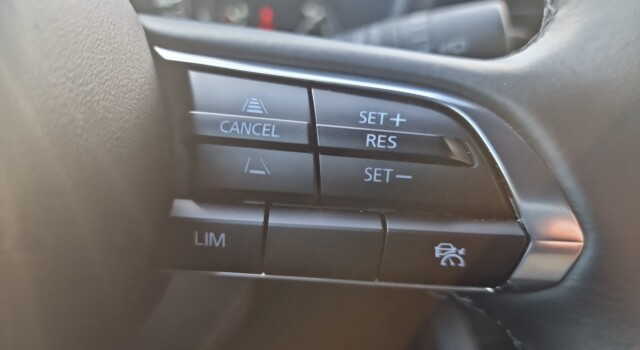 MAZDA 3 Hatchback SKYACTIV-X M Hybrid 150 FWD eXCLUSIVEAutomat