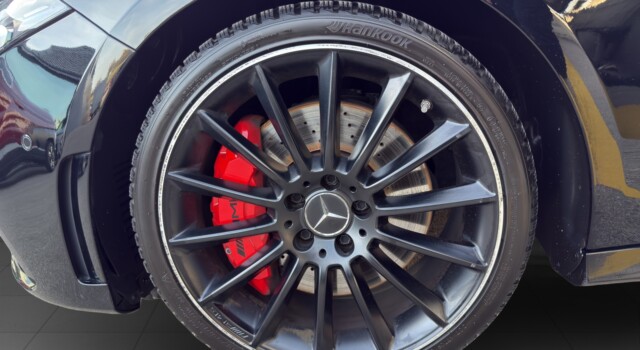 MERCEDES-BENZ A 35 AMG 4Matic Speedshift