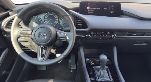 MAZDA 3 Hatchback SKYACTIV-X M Hybrid 186 AWD Homura Automat