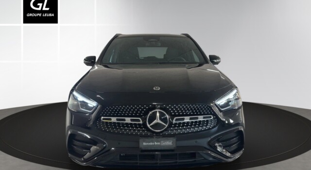 MERCEDES-BENZ GLA 220 4Matic 8G-DCT