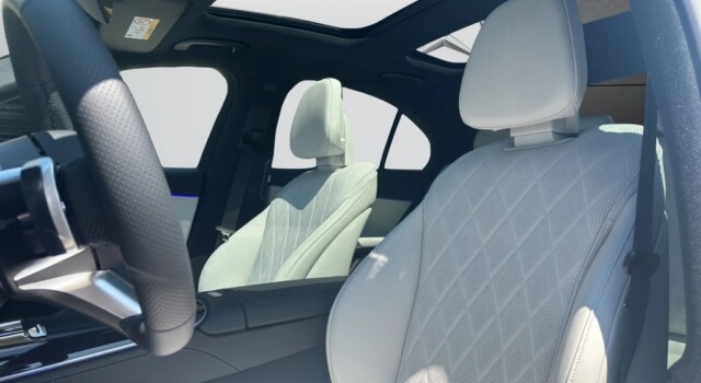 MERCEDES-BENZ E 400 e 4Matic 9G-Tronic