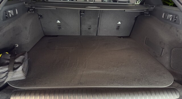 MERCEDES-BENZ E 300 de T 4Matic EQ Hybrid 9G-Tronic