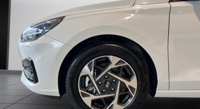 HYUNDAI i30 1.5 T-GDi Origo 48V MH DCT