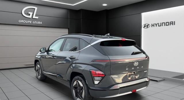 HYUNDAI KONA EV 65.4 kWh Amplia