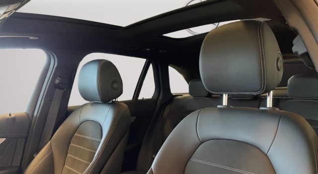 MERCEDES-BENZ GLC 220 d AMG Line 4Matic 9G-Tronic