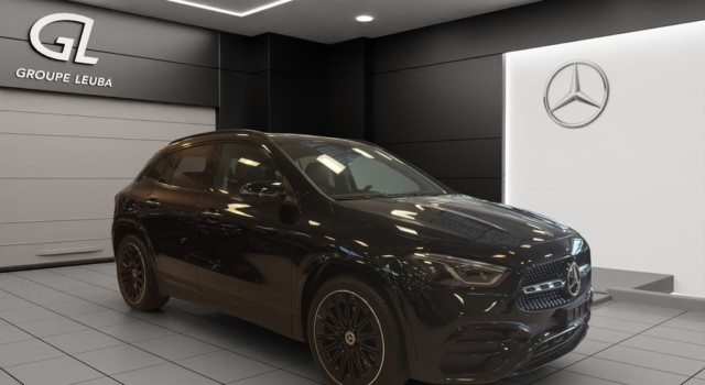 MERCEDES-BENZ GLA 220 4Matic 8G-DCT