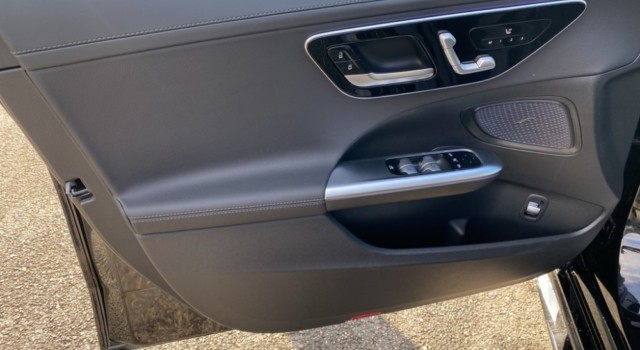 MERCEDES-BENZ C 220 d T 4 Matic Swiss Star