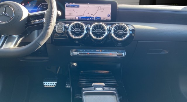 MERCEDES-BENZ CLA 250 CLA Shooting Brake 250 4Matic 8G-DCT