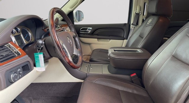 CADILLAC ESCALADE 6.2 Sport Luxury
