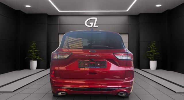 FORD KUGA 2.5 PHEV Vignale 2WD