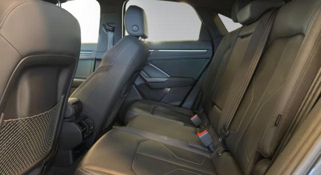 AUDI Q3 SB 45 TFSI S line qu