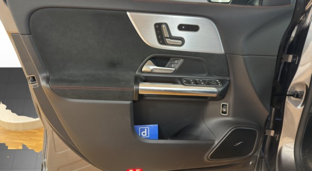 MERCEDES-BENZ EQA 250 AMG Line