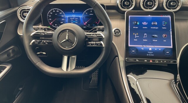 MERCEDES-BENZ GLC 220 d 4Matic 9G-Tronic