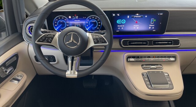 MERCEDES-BENZ EQV 250 extralang