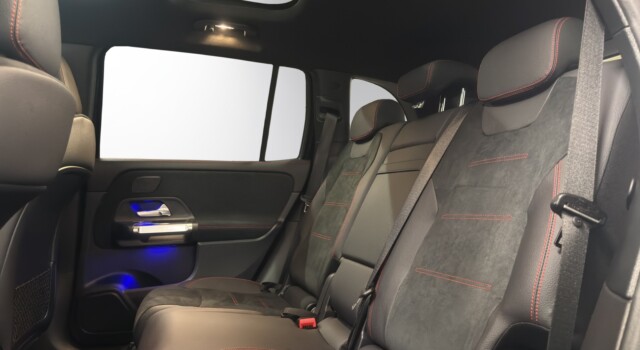 MERCEDES-BENZ GLB 220 4Matic 8G-Tronic