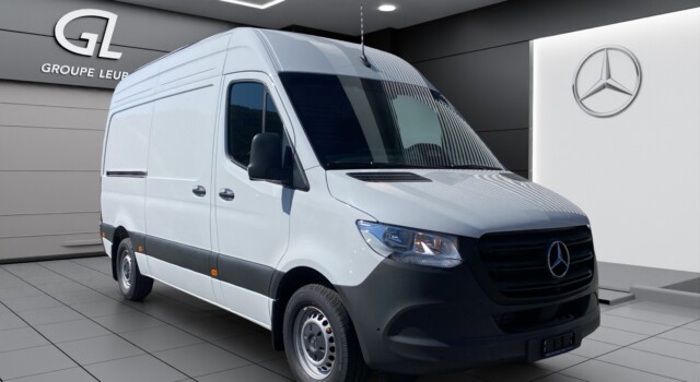 MERCEDES-BENZ Sprinter 315 CDI Standard 9G-TRONIC FWD